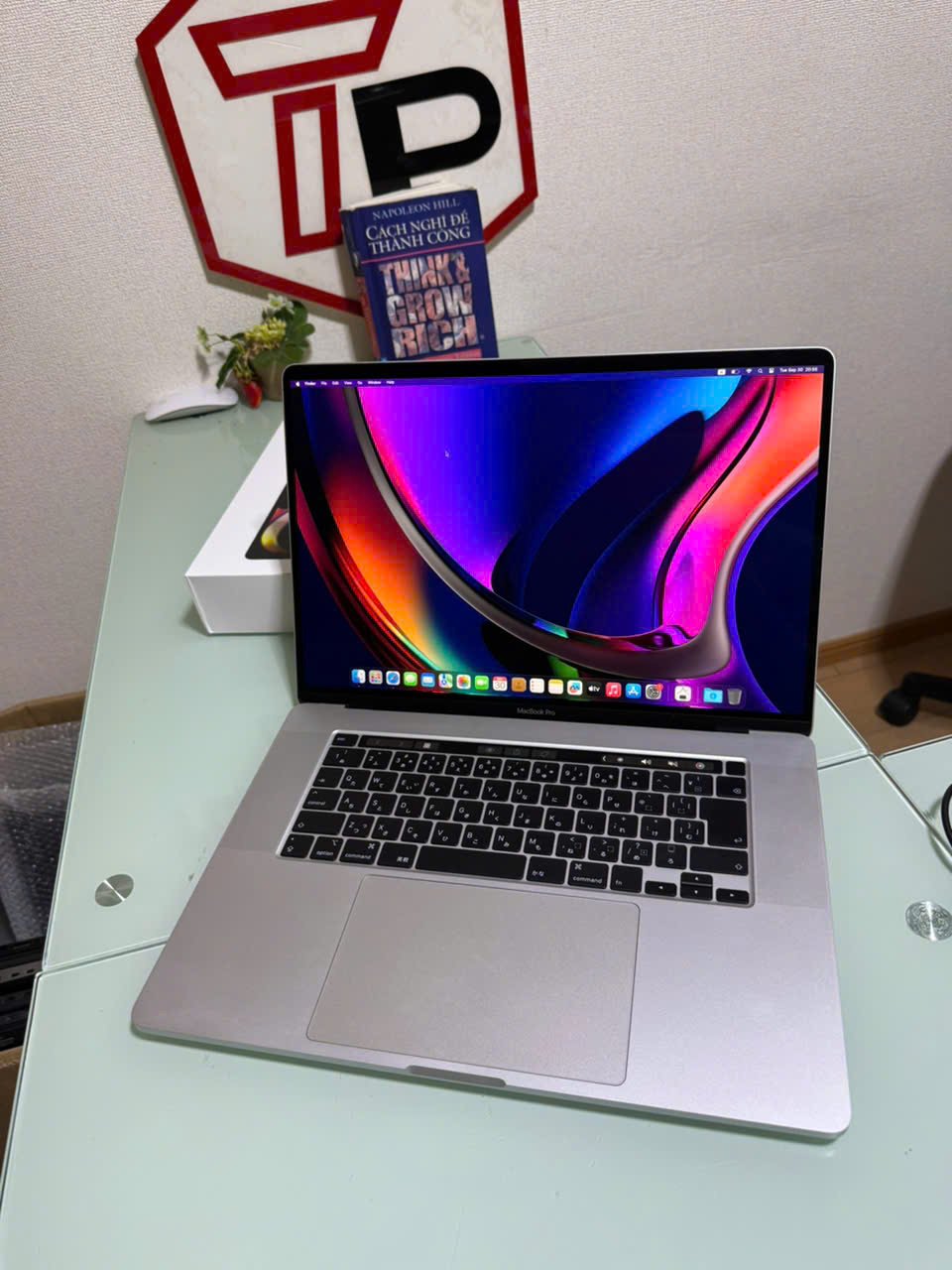 Macbook Pro 2020 Grey / Apple M1 / RAM 16GB / SSD 512GB